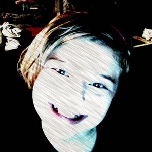 Meet your Posher, Ella