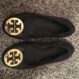 Tory Burch Flats with gold medallion