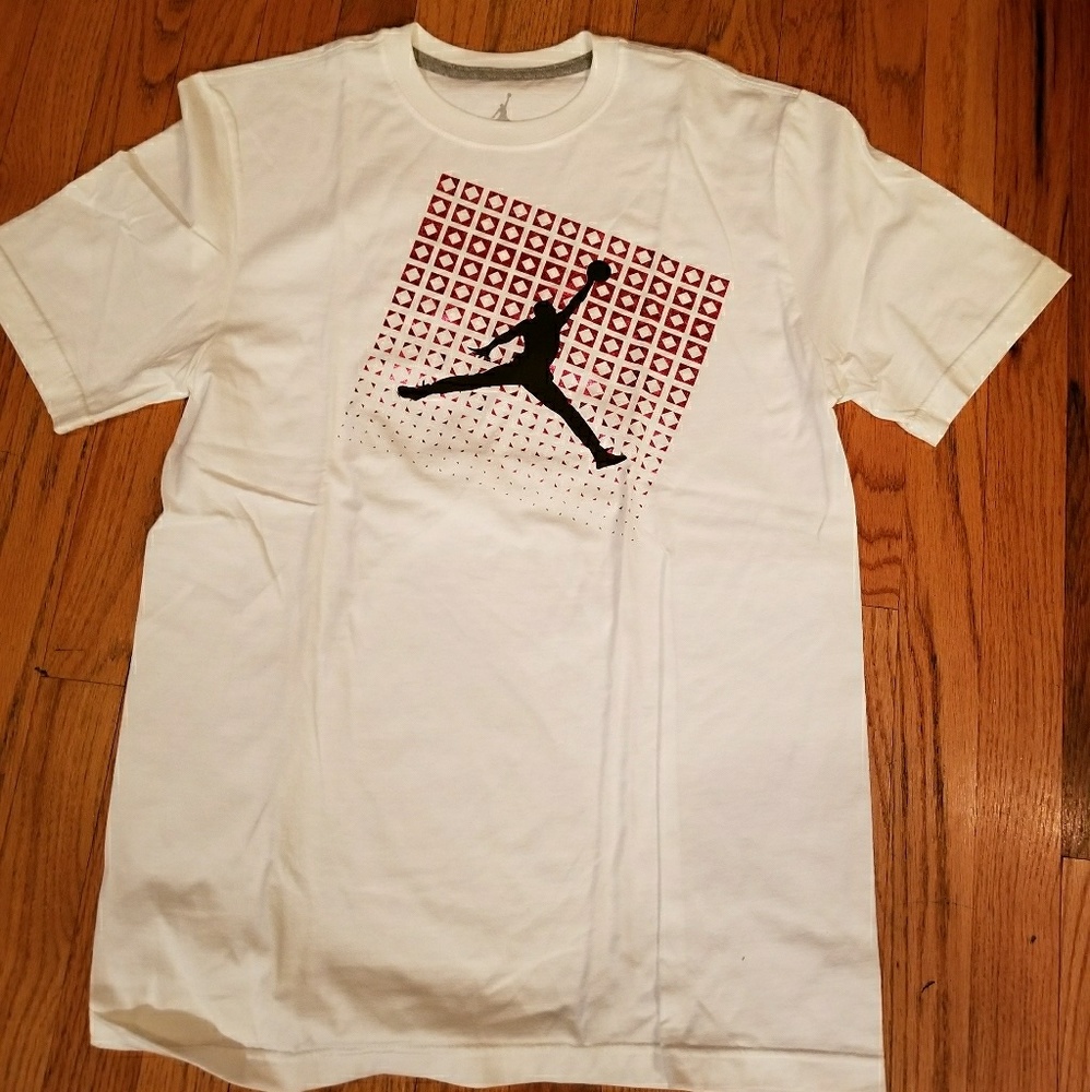 Men's Tee Never Worn