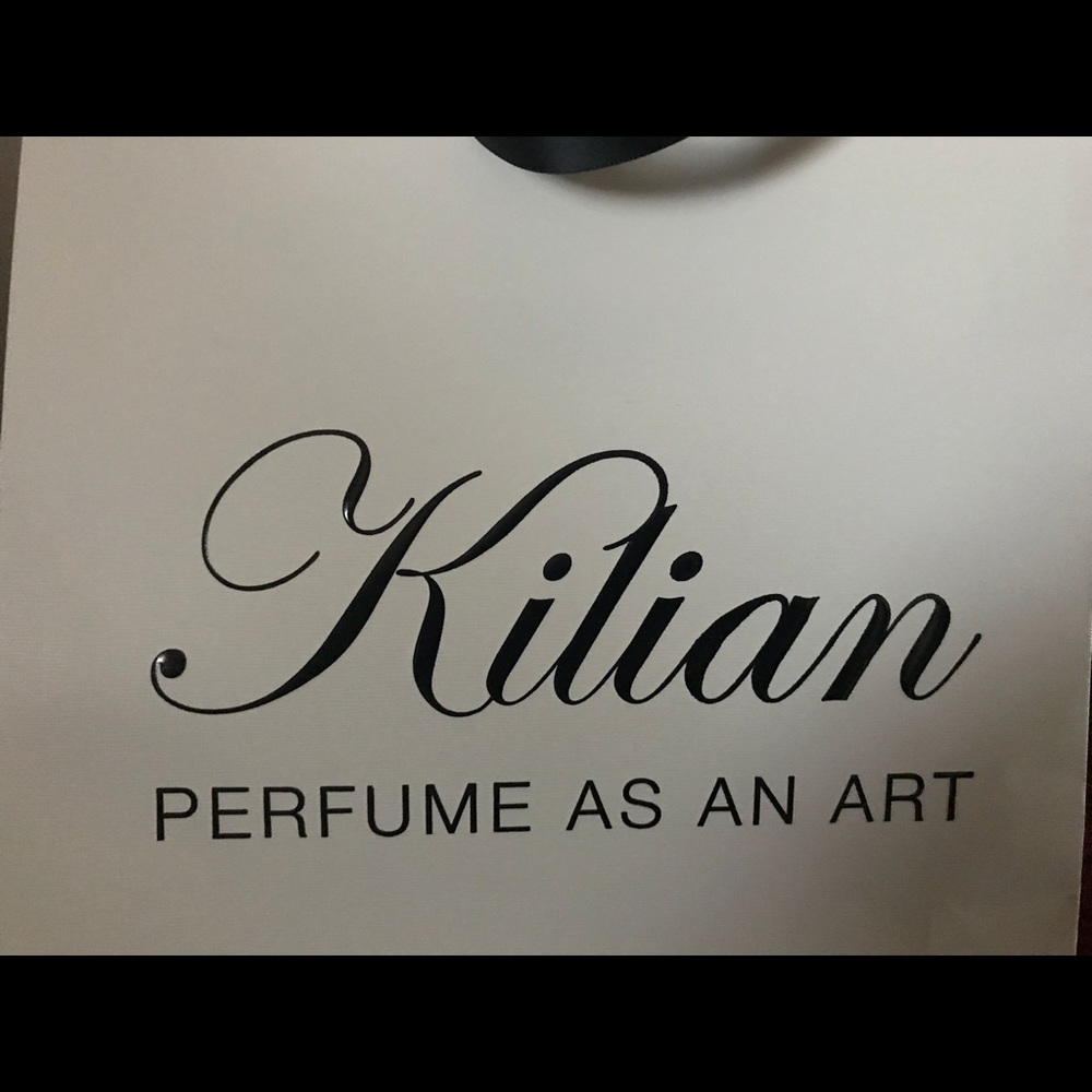 Perfume good girl gone bad