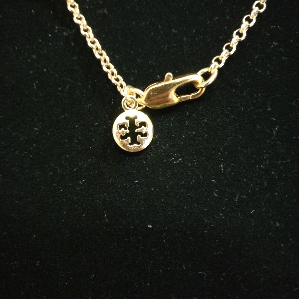 Tory Burch 3 Strand Logo Necklace✨LAST ONE✨ - Picture 5 of 8