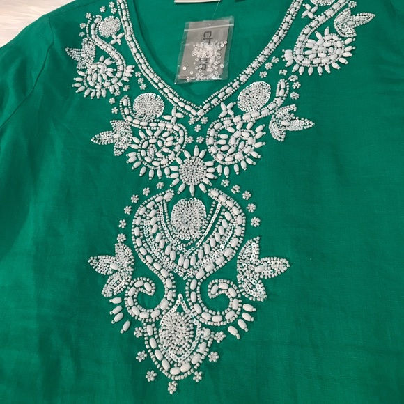 Hand beaded Chico’s blouse - Picture 3 of 8
