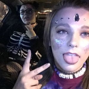 Meet your Posher, Makenzie