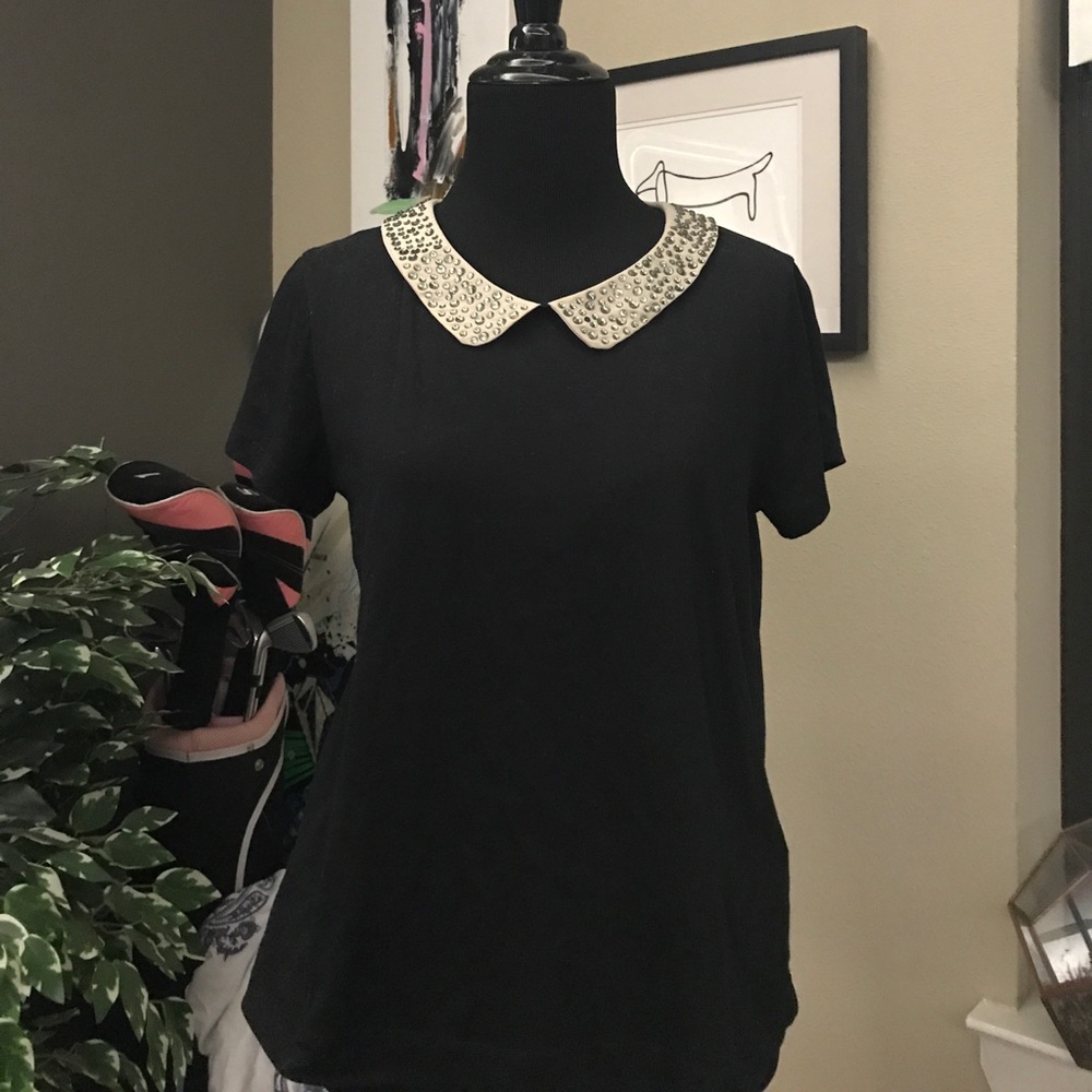 HM peter pan collar jjeweled top