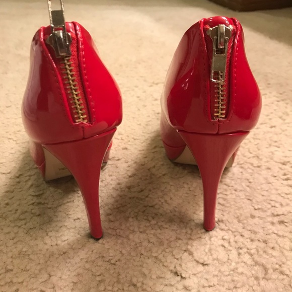 Patent leather Red heels - Picture 2 of 2