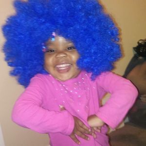 Meet your Posher, Canensha