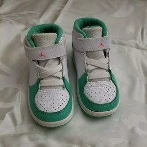 Girls Nike Jordan 1 Flight 3