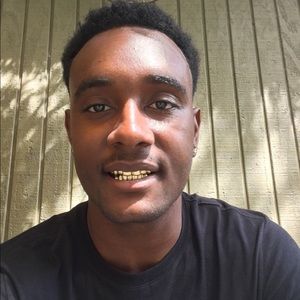 Meet your Posher, Thomas