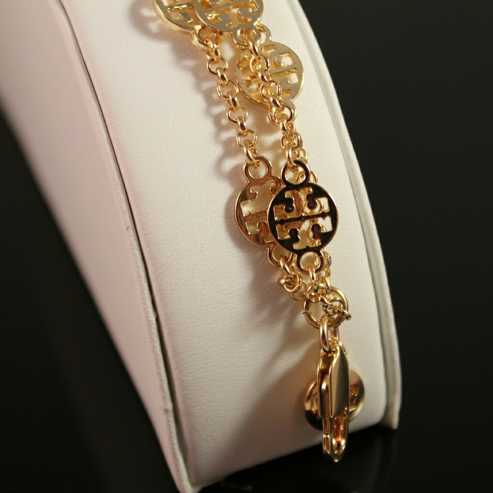Tory Burch 3 Strand T Logo Bracelet Gold - Picture 5 of 6
