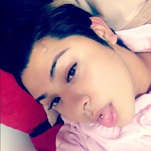 Meet your Posher, Julio