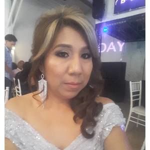 Meet your Posher, Delia