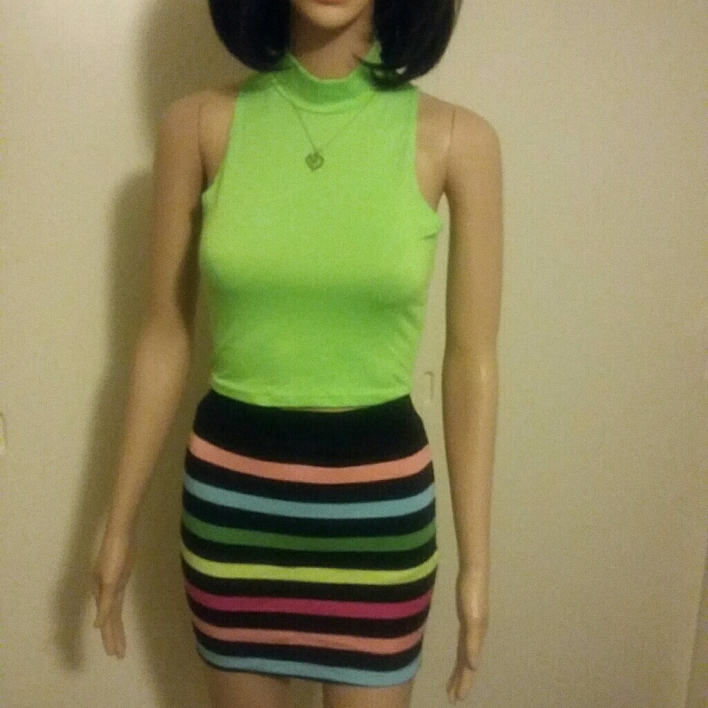 3 Crop tops turtle neck