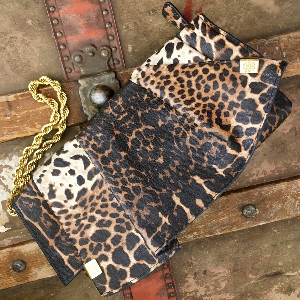 Jessica Simpson Leopard Print Clutch Purse bag