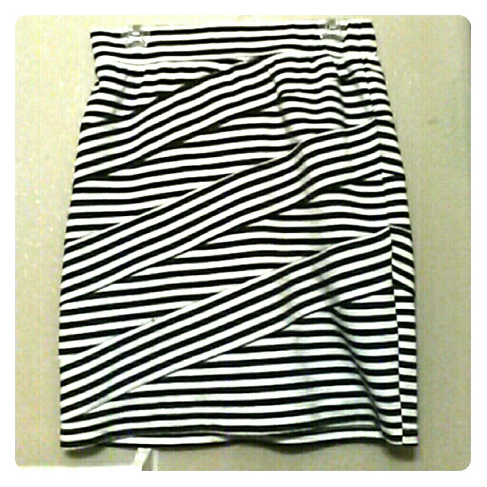 Cato Striped Midi Skirt