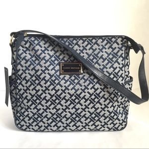 NEW TOMMY HILFIGER Womens Tote Handbag Navy White