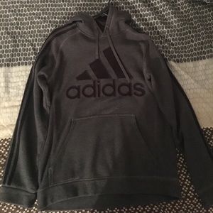 Adidas Pull over sweater