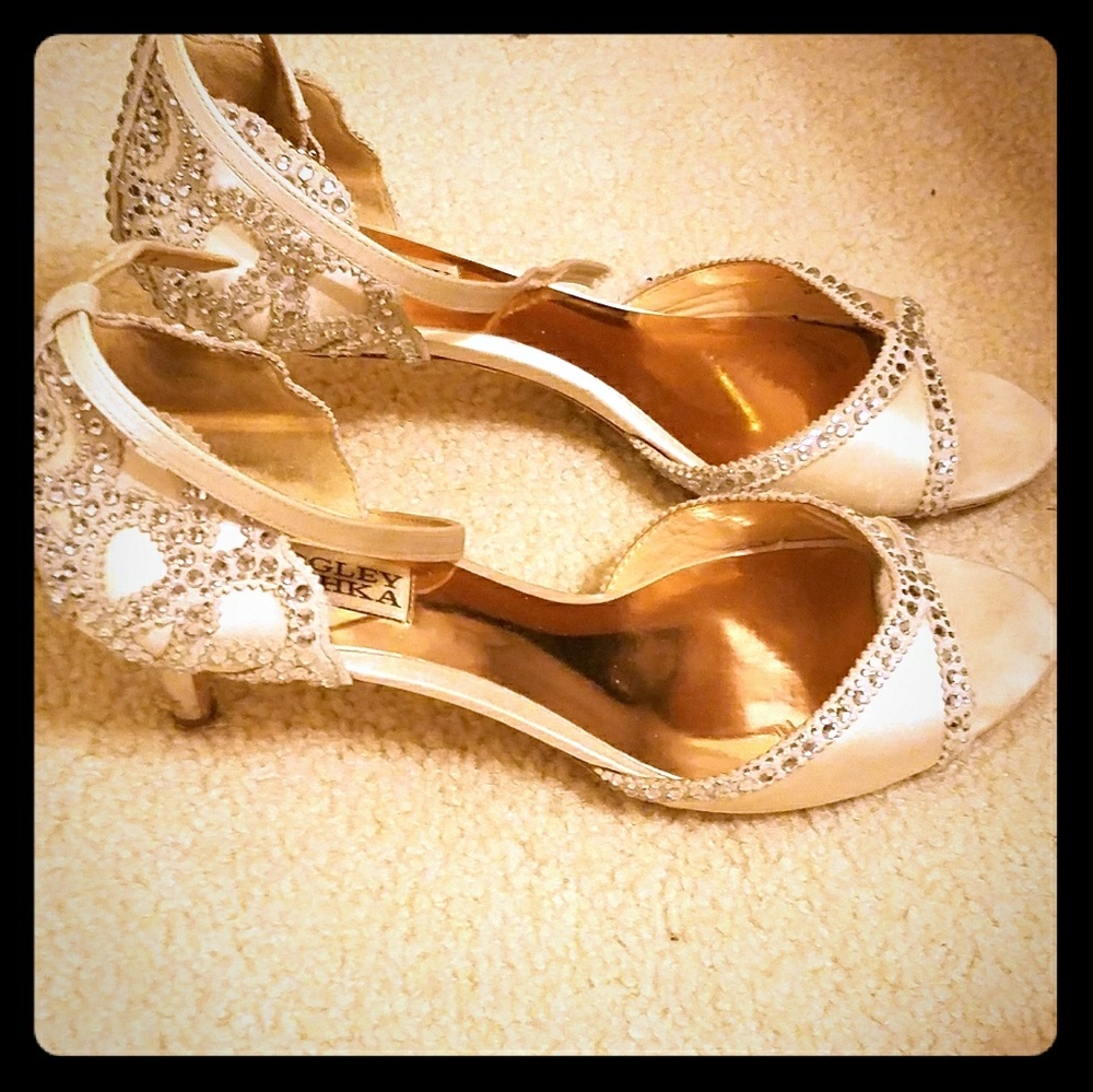 Badgley Mischka Gillian