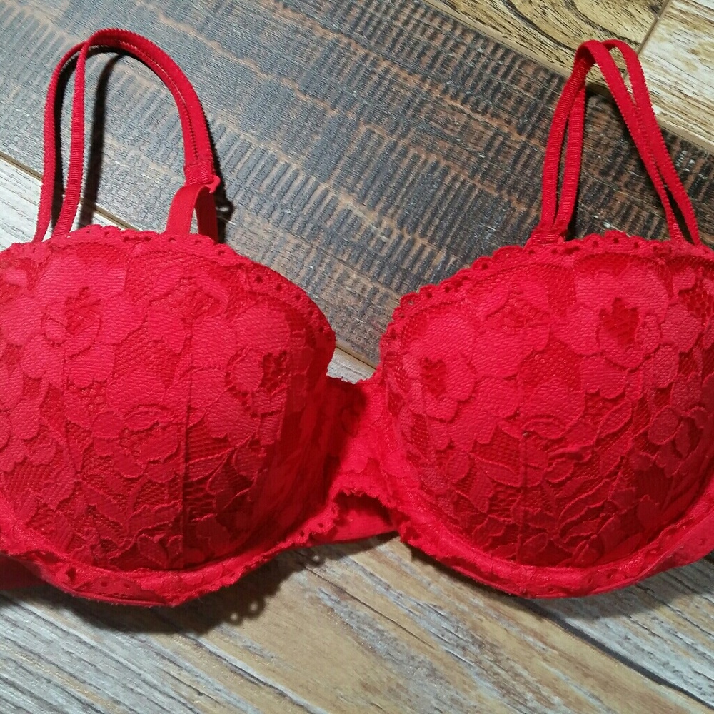VS PINK Lace pushup padded bra 34b red