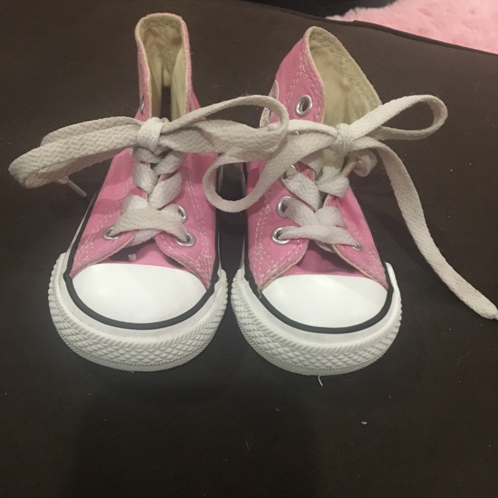 Toddler Converse Size 3
