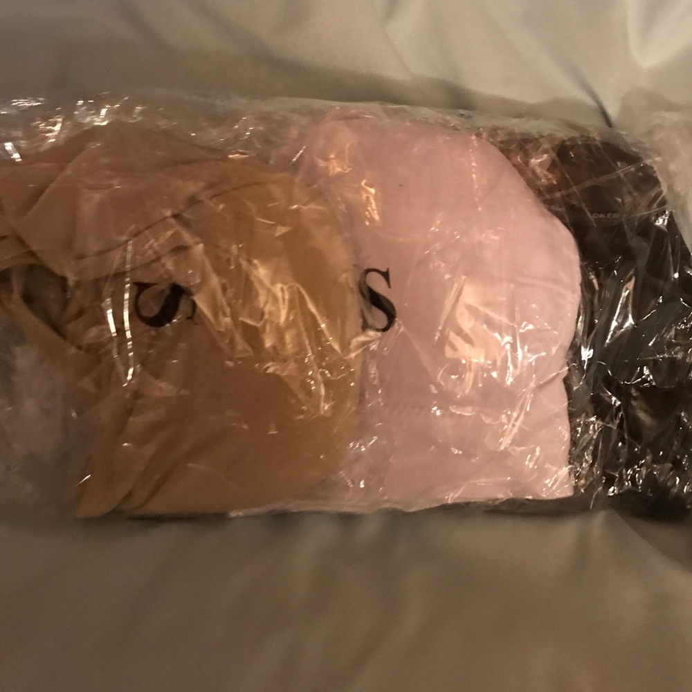 3 paddled sports bras