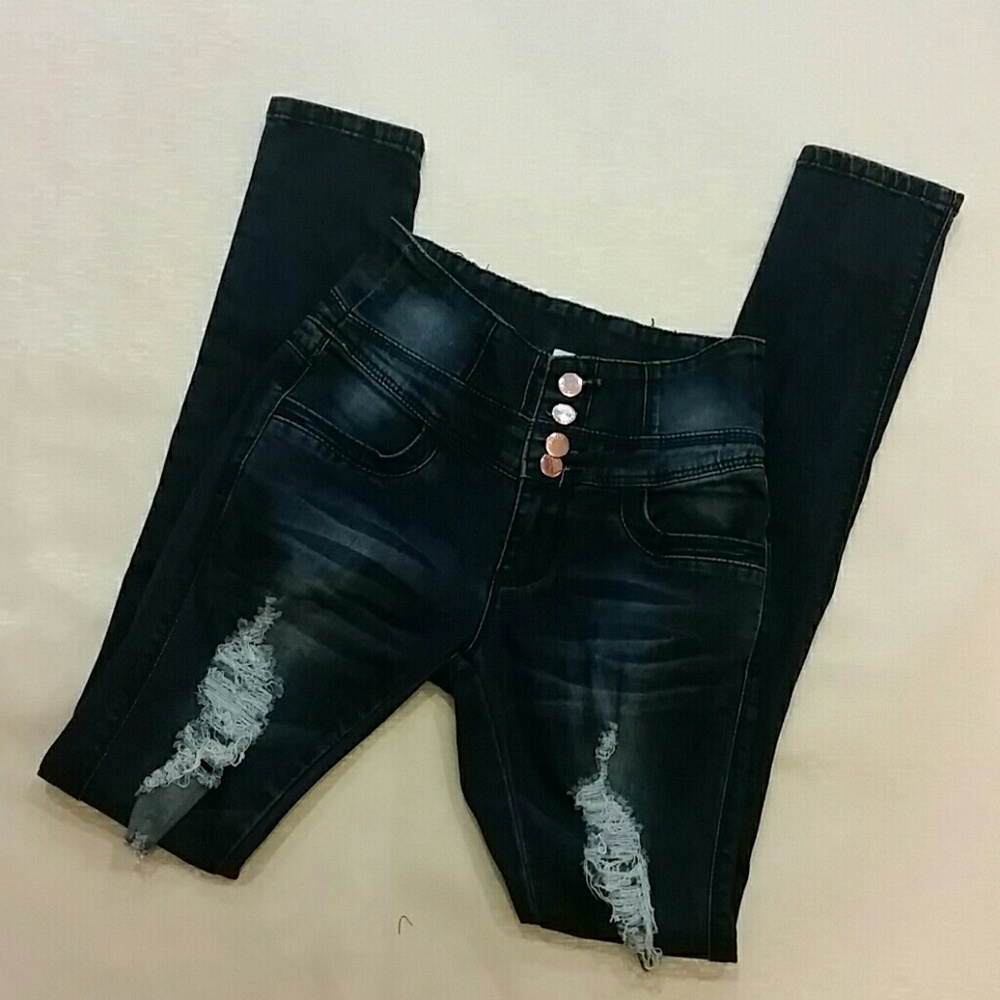 Puzzle skinny jeans distressed size 3