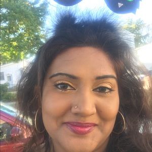 Meet your Posher, Sofia