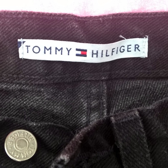 Vintage Tommy Hilfiger Cut-Offs - Picture 5 of 6