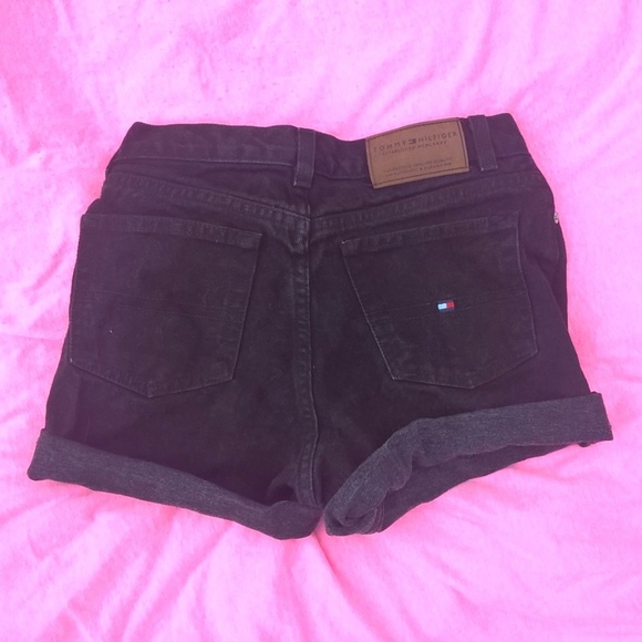 Vintage Tommy Hilfiger Cut-Offs - Picture 2 of 6