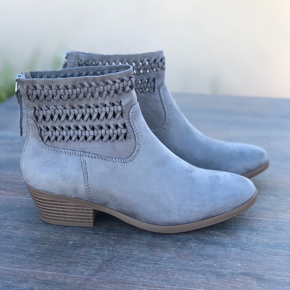 Gray Woven Top Western Chic Ankle Boot - Picture 3 of 7
