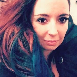 Meet your Posher, Michaela