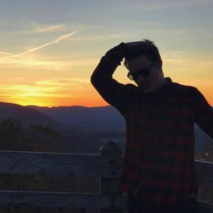 Meet your Posher, Evan