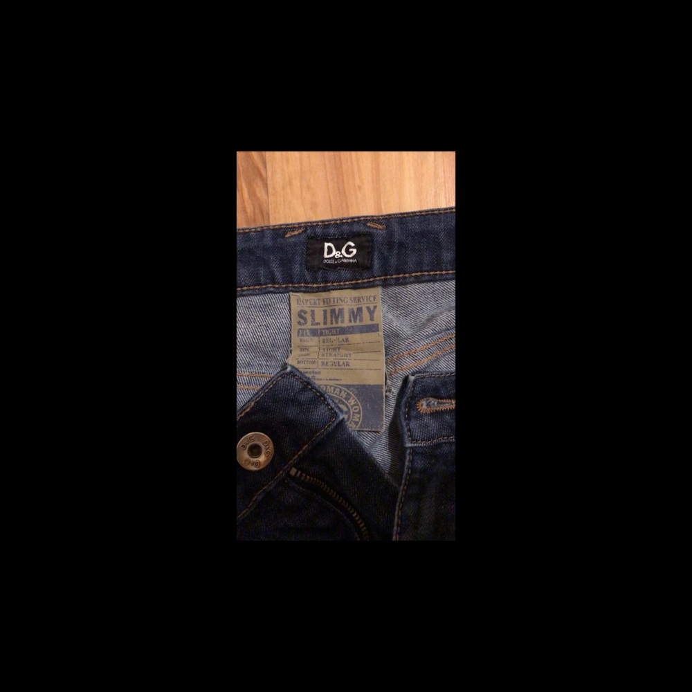 D&G - Picture 3 of 4