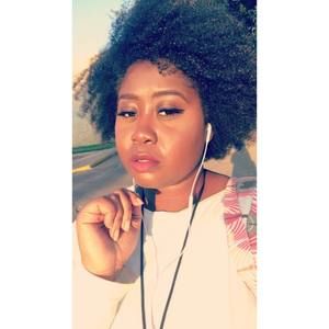 Meet your Posher, Carline