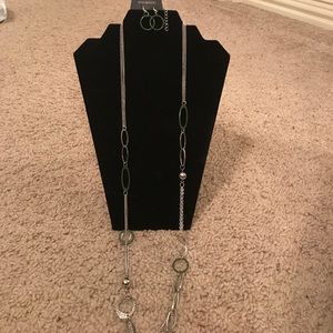 Long necklace + earrings