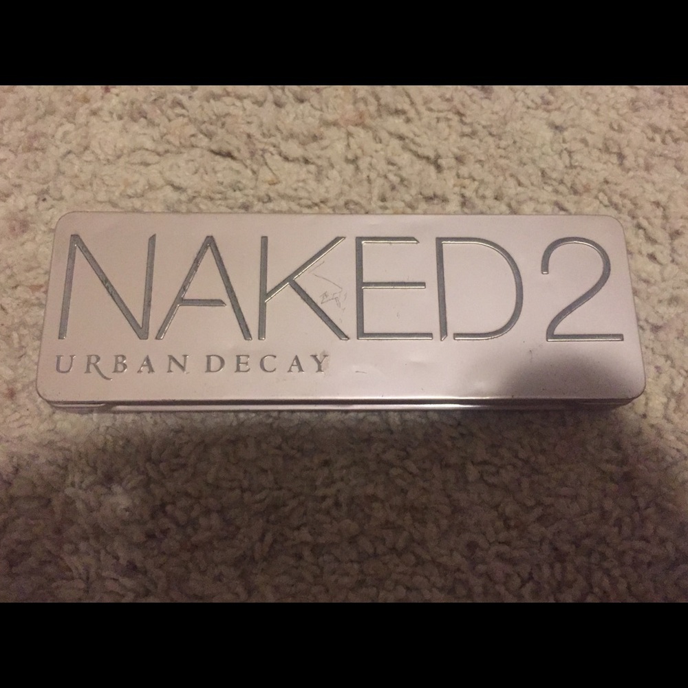 Naked 2 eyeshadow palette