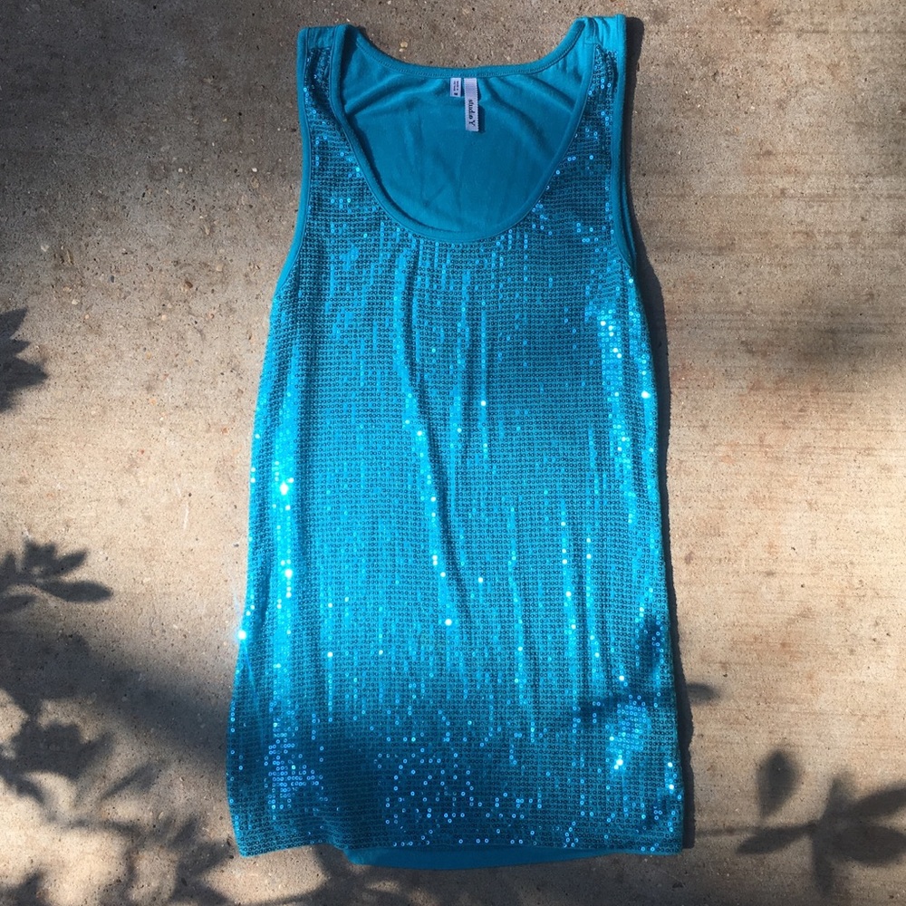 ‘Maurice’s’ “Studio Y” Blue Sequin Tank Top (M)
