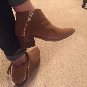 NeW!! Steven by Steve Madden Boots Size 8