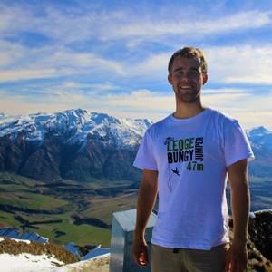 Meet your Posher, Chris