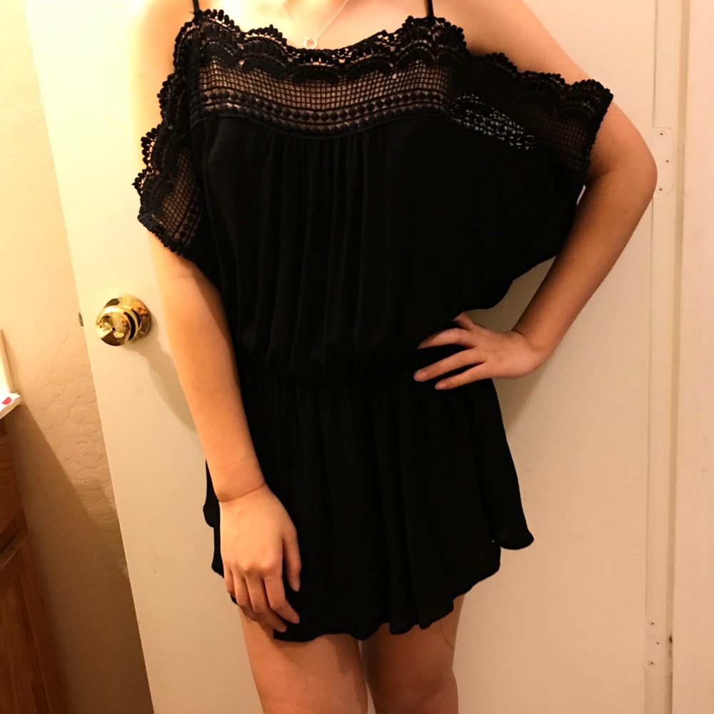 Q - Picture 2 of 3