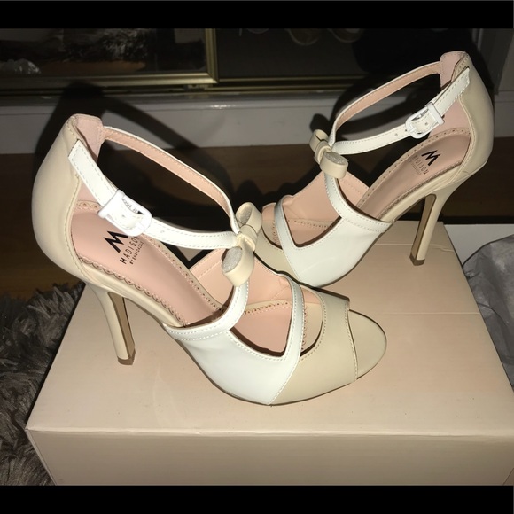 ShoeDazzle cute bow shoes - Picture 5 of 6