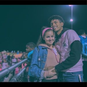 Meet your Posher, Alexis