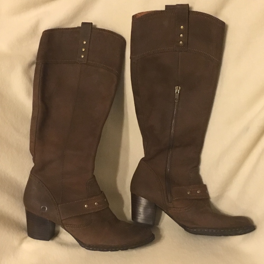 BORN Leather Boots Sz 8