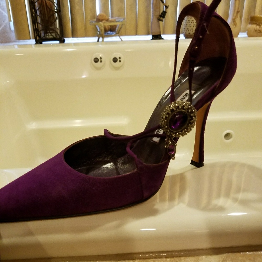 Manolo Blahnik stilettos