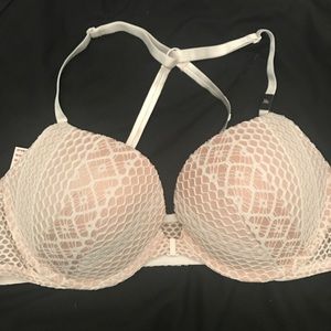 VS Very Sexy Push-Up 38C