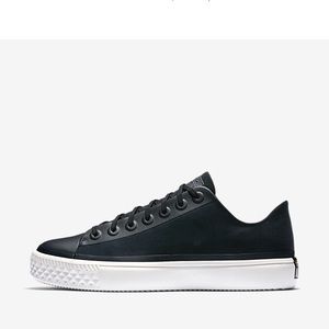 CONVERSE All-Star Chuck Taylor low-tops - MODERN