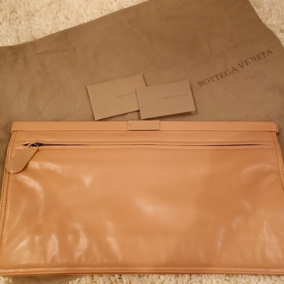 BOTTEGA VENETA⚡️ Bottega Veneta Setasettanta Clutch
