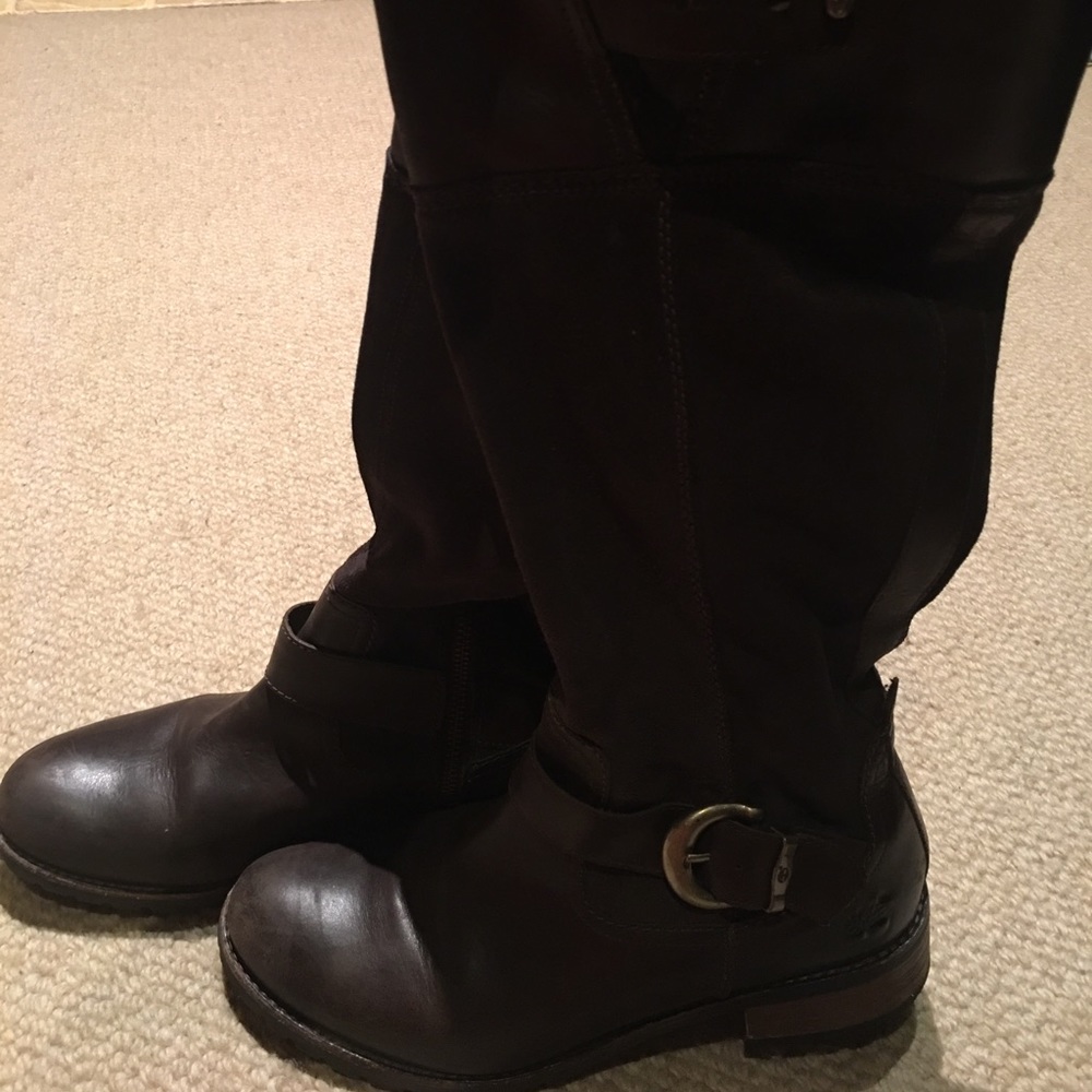 Beautiful brown boots