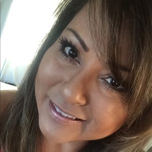 Meet your Posher, Mariza