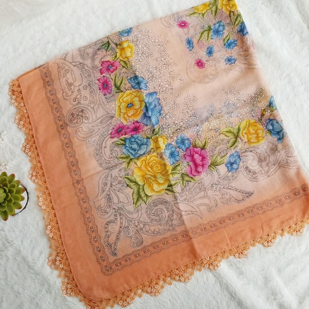 Exotic Hand Made Beaded Needle Lace Floral Scarf - Picture 2 of 5