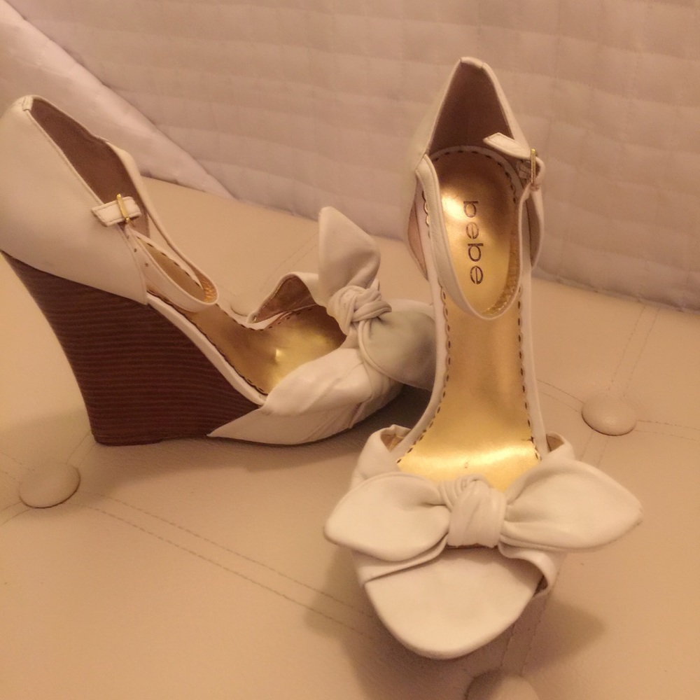 Bebe wedge - Picture 2 of 2
